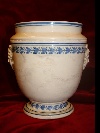 A pair of earthenware vases, by Del Vecchio manufacturer, Naples, c. 1820. - Picture 02